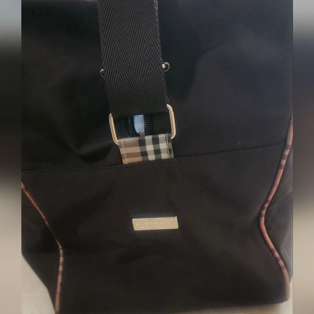 Burberry Fragrance Stylish Brown‎ Bag